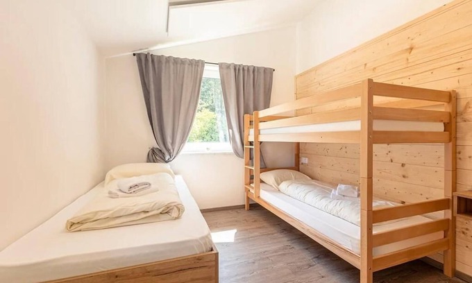 Sankt Englmar Apartment | Stylish chalet (141sqm) with terrace and hot tub