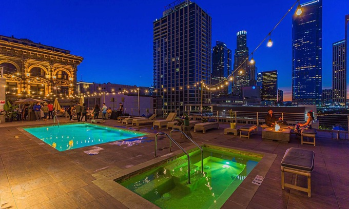 Historic Core Apartment | Stylish Deluxe 1BR At HWH by Oneluxstay
