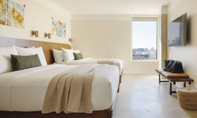 East Nashville Hotel | Stylish Getaway with Curated Design, Lounge Areas and City Views