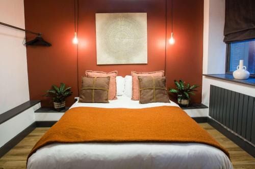 Northern Quarter Apartment | Stylish Grade II Listed 1-Bed Northern Quarter Apartment