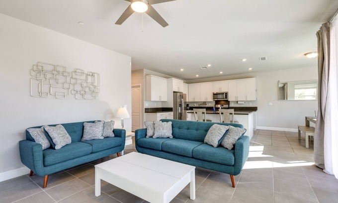 Lodi House | Stylish Lodi Wine Country Retreat w/Private Patio