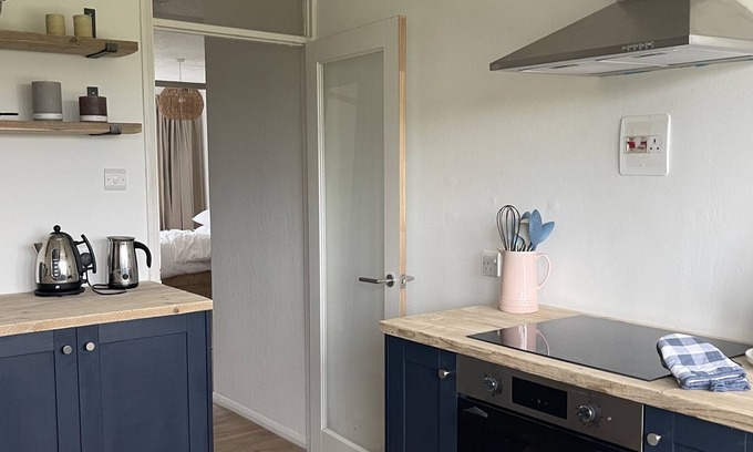 Upstreet Apartment | Stylish modern apartment with amazing views