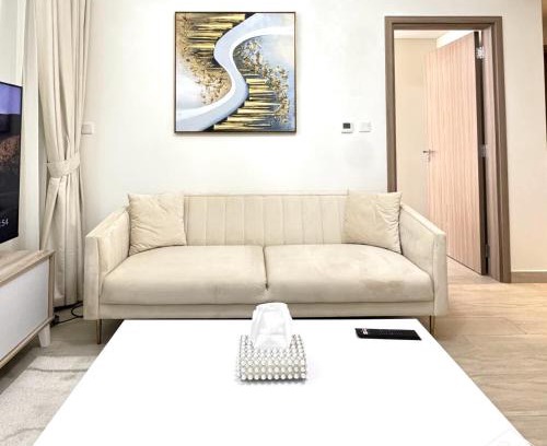 Nad Al Sheba Apartment | Stylish Pool View 1BR l Central Medyan Escape