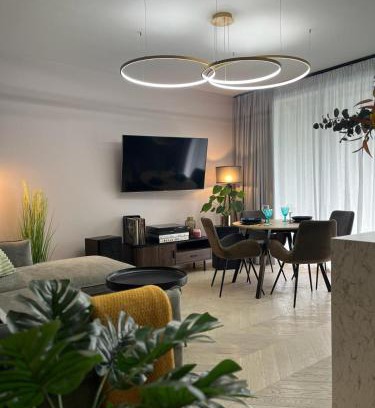 Wawer Apartment | Stylowy apartament przy rezerwacie