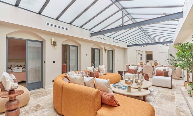 3rd Arrondissement Apartment | Sublim Apartment 4 chambres Paris Le Marais