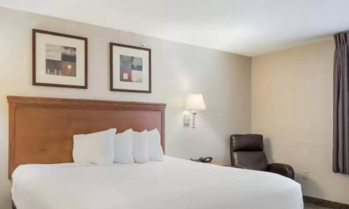 Fort Smith Hotel | Suburban Studios Fort Smith