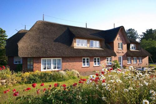 Suddorf Apartment | Suetjers-Wenang