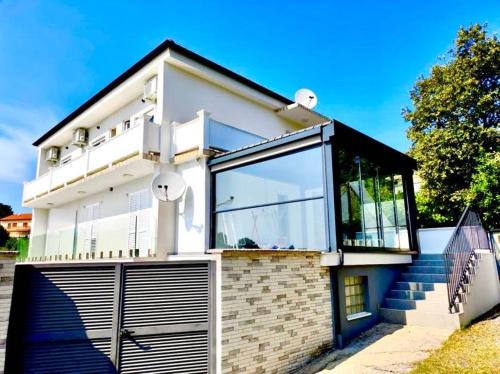 Suha Punta Apartment | Suha Punta LUXURY apartments first row to the sea