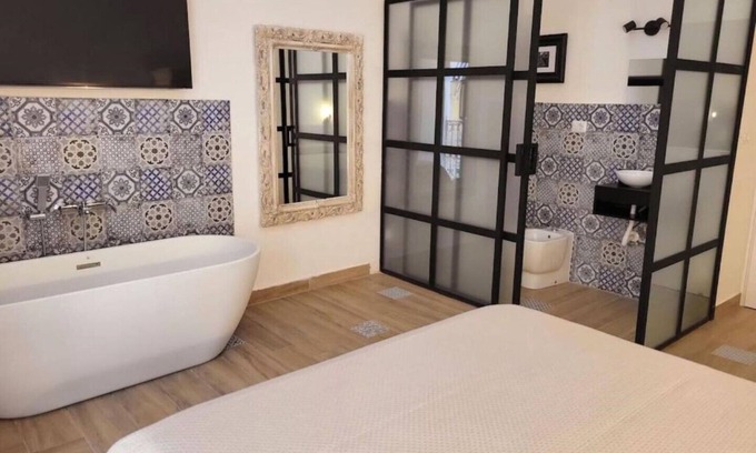 Quartieri Spagnoli Apartment | Suite Apartment Casa Lu
