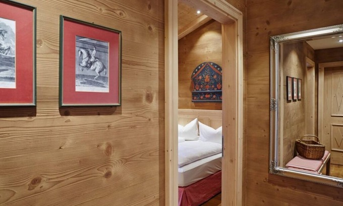 Abwinkl Ski Chalet | Suite Birch Modern retreat