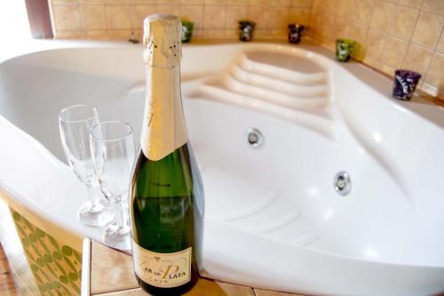 Gilgarcia House | Suite Love
