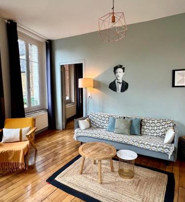 Charleville-Mezieres Apartment | Suite Rimbaud