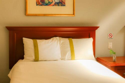 Leon House | Suites Bajío