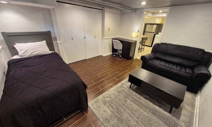Hershey Apartment | Suites On Chocolate - The Studio