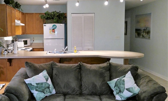 Fort Walton Beach Condo | Summer Availability
