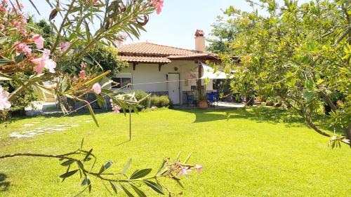 Sozopolis House | Summer House 150m from the beach for 5 persons.