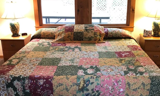 Bar Harbor House | SUMMER HOUSE perfect for all the family with private, fenced doggy yard.