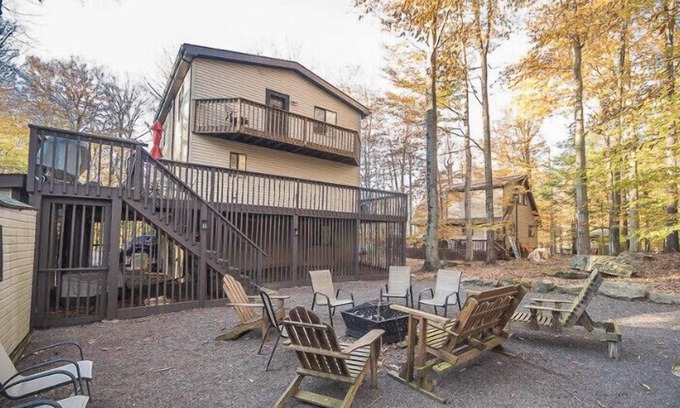 Lake Ariel Ski Chalet | Summer is the perfect time to be hiding out in our amazing community!