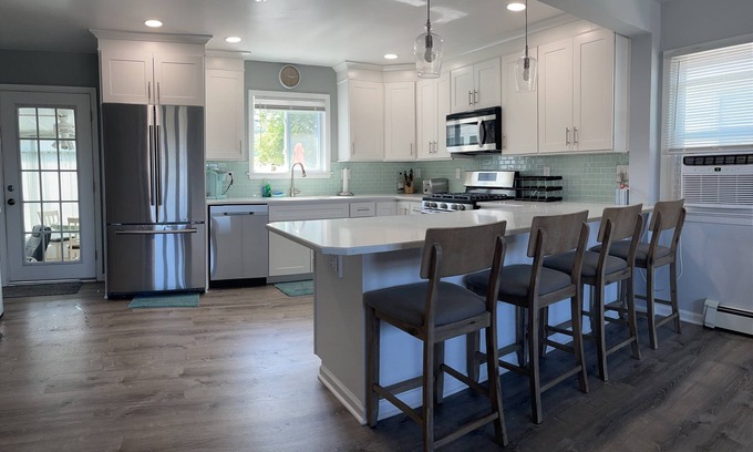 Point Pleasant Beach House | Summer modern rental. Close to the beach.