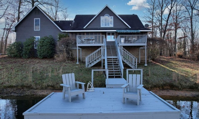 Sewanee House | Summer Sewanee Lakehouse