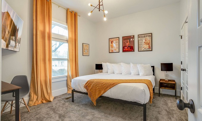 Downtown House | Summer Special 🥃 Bourbon Trail-Downtown-Mins to Rupp-UK-Restaurant-Renovated 🐎