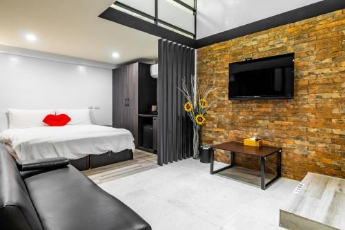 Yuchi House | Sun Moon Tea B&B