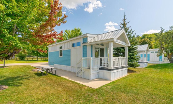 Bay Harbor Other | Sun Outdoors Petoskey Bay Harbor