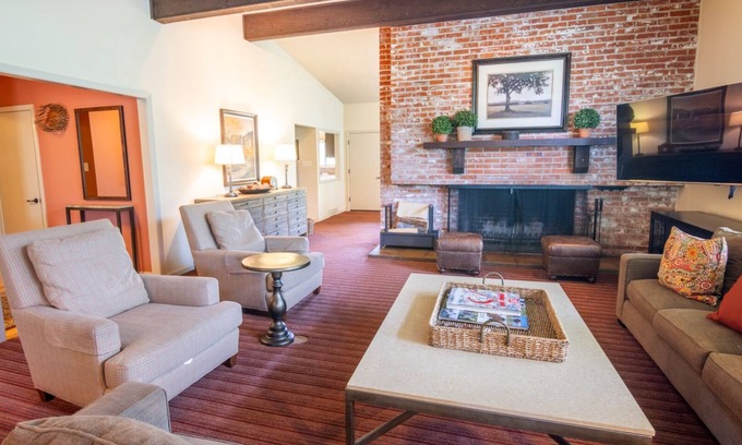 Elkhorn Cottage | Sun Valley Resort, Eccles Cottage