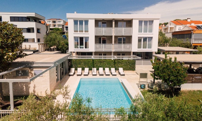 Kozino Apartment | Sunadria Apartments B2