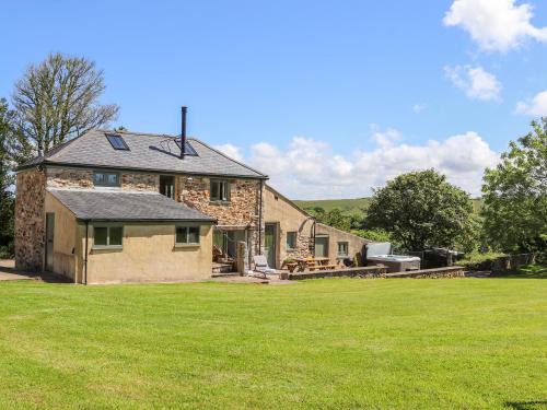Perranporth House | Sunbury Barn