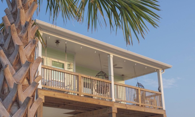 Indian Beach House | SUNCHASER GALVESTON BAY. Indian beach.