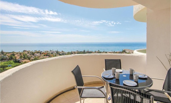 Urbanizacion Marbessa Apartment | Sunny Apartment In Marbella