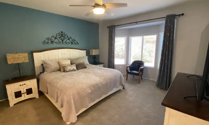 Surprise House | Sunny Cul De Sac Oasisnn