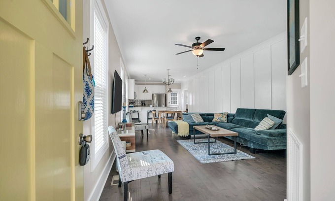 Durham House | Sunny Sage Cottage
