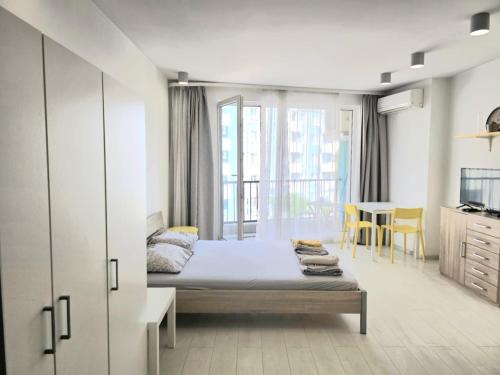 Studentski Grad Apartment | Sunny Stay