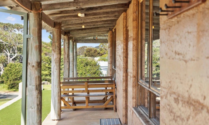 Ledge Point House | Sunnybank