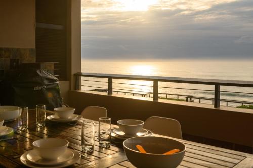 Westbrook Apartment | Sunrise Beach View