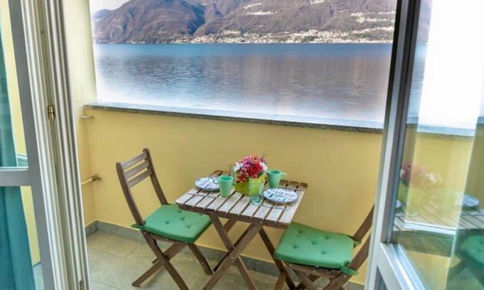 Bellano Apartment | SUNSET 2 by Design Studio