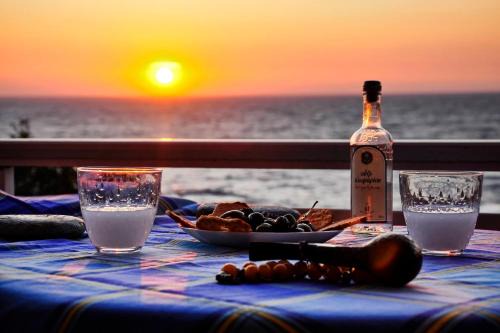 Skala House | Sunset Beach House