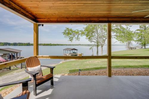 Centre House | Sunset Paradise on Weiss Lake with Private Dock!