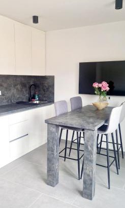 Njivice Apartment | Sunset PEARL appartments