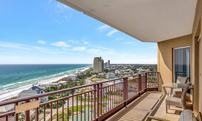 Gulf Pines Condo | Sunset Serenity: Recently Redecorated 3-Bed, 3-Bath Retreat on the 12th Floor of Westwinds at Sandestin Golf and Beach Resort!