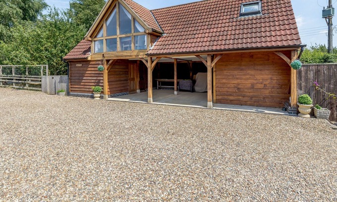 Arnold Cottage | SUNSET VIEW, pet friendly, country holiday cottage in Brandesburton