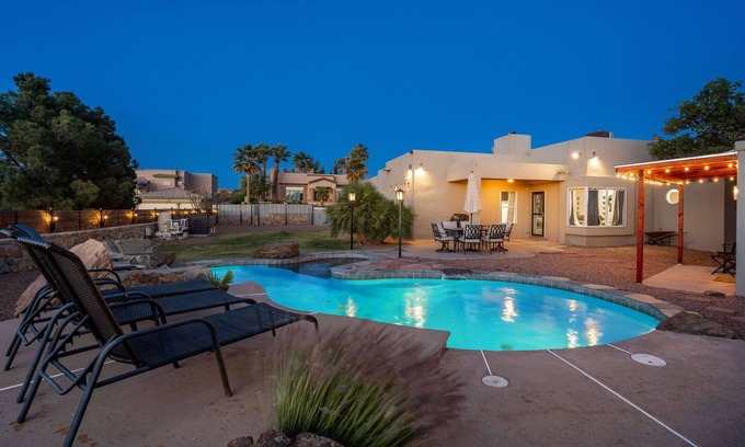 Las Cruces House | Sunsets In Sonoma W/Heated Pool! Pet Friendly
