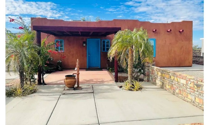 Yuma House | Sunshine Palace