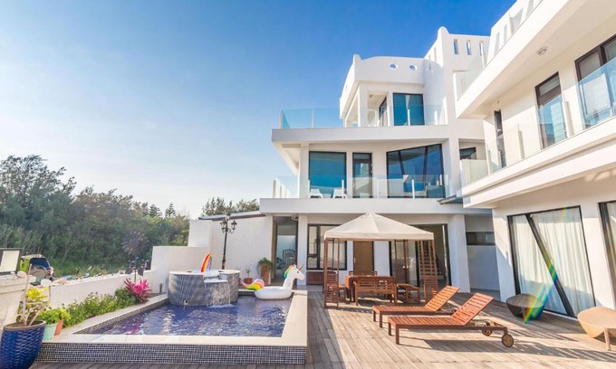 Magong House | Sunshine Palm B&B