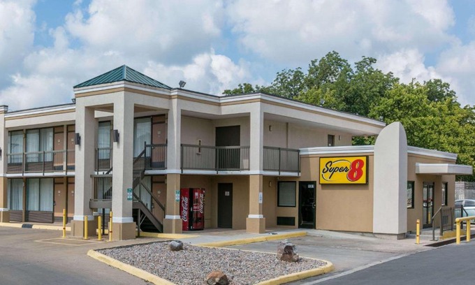 Duncan Hotel | Super 8 by Wyndham Duncan