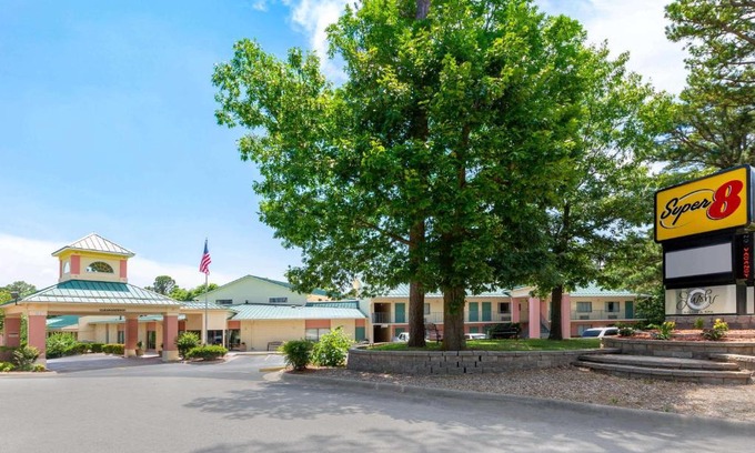 Eureka Springs Hotel | Super 8 by Wyndham Eureka Springs