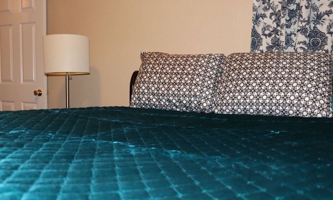 Killeen House | Super close to Ft. Hood. Great relaxed space.