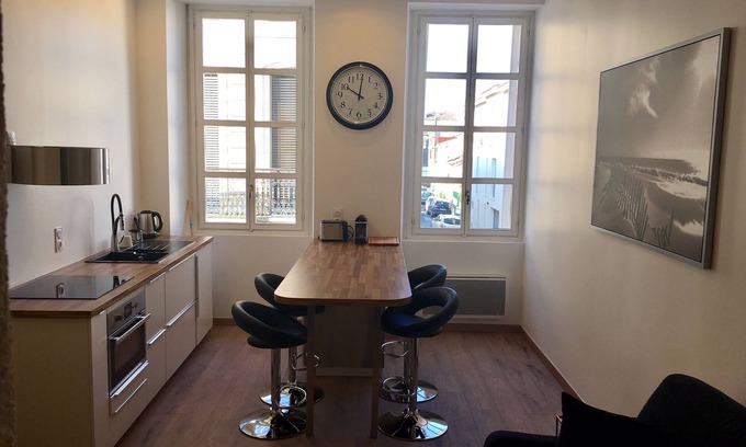 Chartrons Apartment | Super cosy apartment in Chartrons near the Garonne quays
